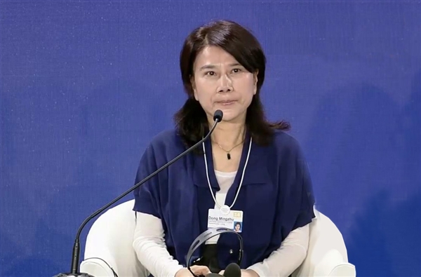 董明珠：格力空气能热水器水电分离 永远不会发生电死人事故